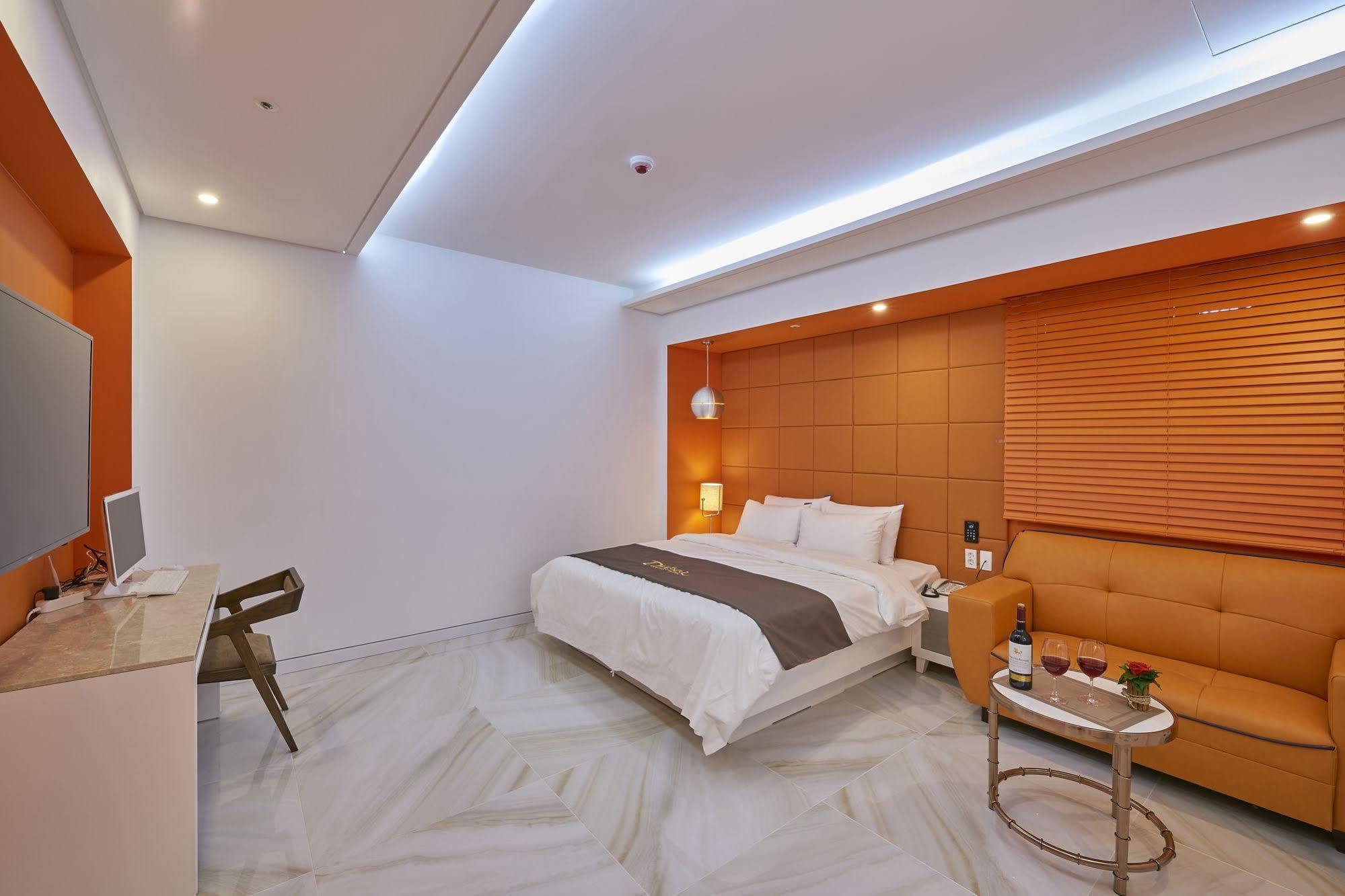 Dubai Hotel Kvangdzsu Kültér fotó